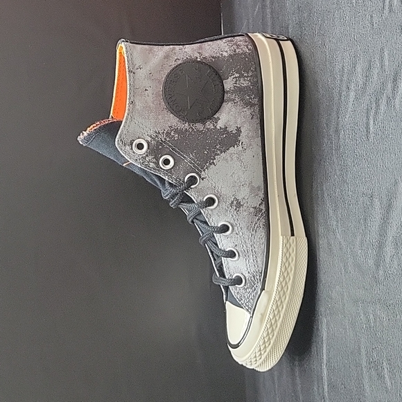 Converse High Top Brand new. - Picture 11 of 14